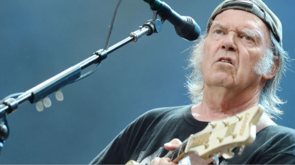 Hey hey, my my, taking a dive into Neil Young